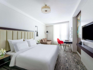  Vacation Hub International | Mövenpick Istanbul Hotel Golden Horn Room
