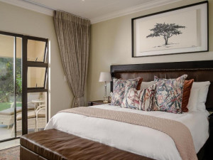 Vacation Hub International | The Reserve Boutique Hotel Room