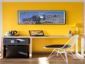  Vacation Hub International | ibis Styles Athens Routes Room