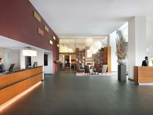  Vacation Hub International | Mövenpick Hotel Amsterdam City Centre Room