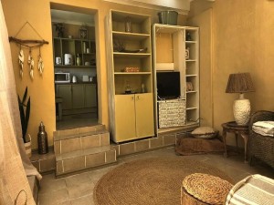  Vacation Hub International | SAGE cottage West Beach Room
