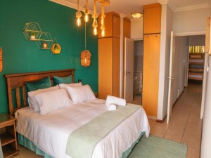  Vacation Hub International | L'Escalier Cabanas 404 Room