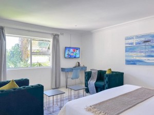  Vacation Hub International | Ease Guesthouse Room
