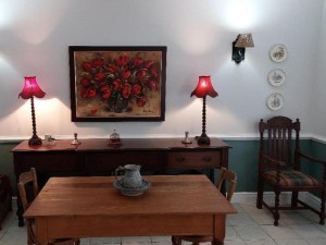  Vacation Hub International | The Lake House Room