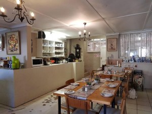  Vacation Hub International | Lavender Lane Ladysmith Room
