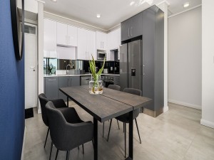  Vacation Hub International | Bella Mare Room