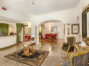  Vacation Hub International | Colonna Palace Hotel Mediterrano Room