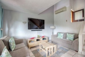  Vacation Hub International | Villa 2103, San Lameer Room