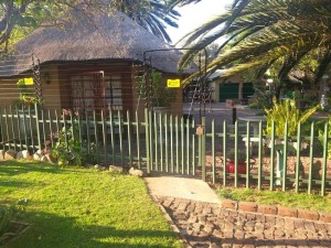  Vacation Hub International | Schweizer Guesthouse Room