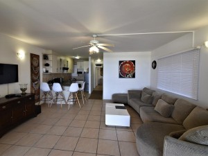  Vacation Hub International | Umhlanga Accommodation- 1 Bronze Bay Room