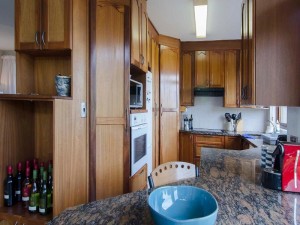  Vacation Hub International | Herolds Bay Accommodation - Bergwater Upstairs Room
