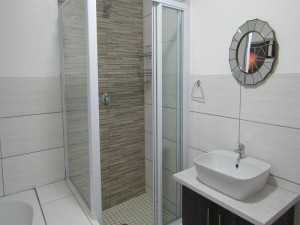  Vacation Hub International | Bountyful Guest House Room