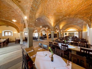  Vacation Hub International | Schlossparkhotel Mariakirchen Room