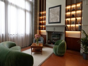  Vacation Hub International | Hotel Kraft Room