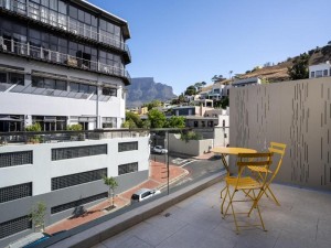  Vacation Hub International | Home Suite Hotels De Waterkant Room