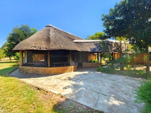  Vacation Hub International | Wilge River Bush Camp Room
