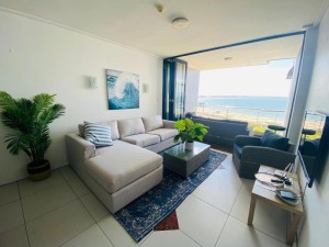  Vacation Hub International | The Waves, 806 Quayside Point Waterfront Room