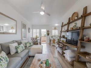 Vacation Hub International | 63 Villa Med Room