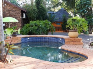  Vacation Hub International | La Frans Guesthouse Room