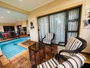  Vacation Hub International | Casa Alegre Guesthouse Room