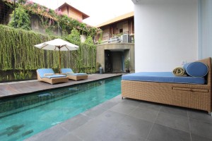  Vacation Hub International | OSSOTEL hotel Room