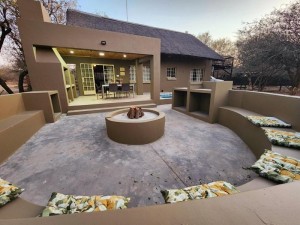 Vacation Hub International | Kudus Crest Bush Retreat Room