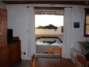  Vacation Hub International | Bo Sig 1, Paternoster Room