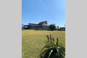  Vacation Hub International | Tamassa Holiday Home on the Beach, in Port Edward Room