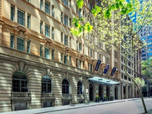  Vacation Hub International | Radisson Blu Plaza Hotel Sydney Room