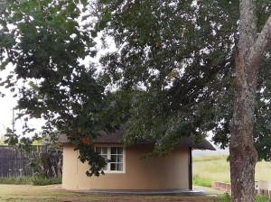  Vacation Hub International | Swallowfield Rondavels Room