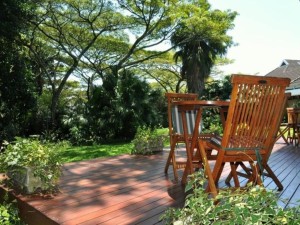  Vacation Hub International | Birds of Paradise B&B Room