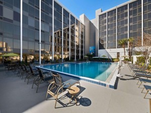  Vacation Hub International | Best Western Orlando Gateway Hotel Room