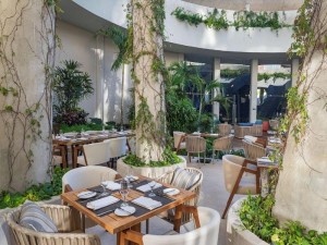 Vacation Hub International | Hilton Garden Inn Cancun Airport Room