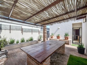  Vacation Hub International | NetReg Room