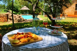  Vacation Hub International | Tranquil Mountain Cottage Room