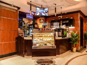  Vacation Hub International | Grand Plaza Al Madina Hotel Room