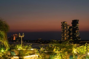  Vacation Hub International | C Central Hotel and Resort The Palm Room