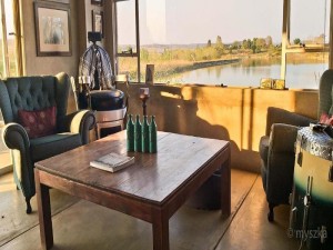  Vacation Hub International | Wonderland Room