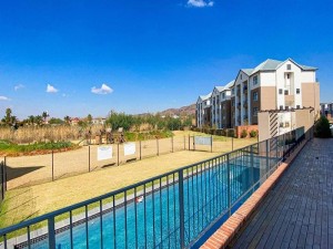  Vacation Hub International | Lovely Apartment in Roodepoort Room