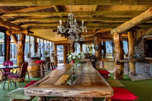  Vacation Hub International | TNiqua Stable Inn Room
