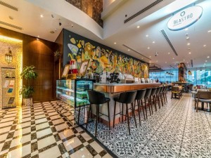  Vacation Hub International | First Central Hotel Suites Room