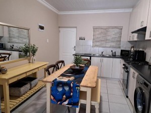  Vacation Hub International | St. Diaz 9 Room