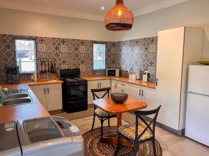  Vacation Hub International | Fraser Retreat Room