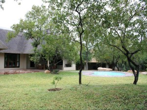  Vacation Hub International | Ba-Phalaborwa Resort and Golf Course Room