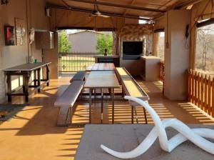  Vacation Hub International | Phomola Manor Room