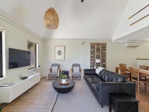  Vacation Hub International | Villa 11 Margaret River Beach House Room