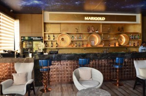  Vacation Hub International | Marigold hotel & restaurants Room