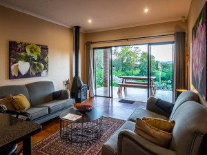  Vacation Hub International | Kuhestan Farm Cottages Room