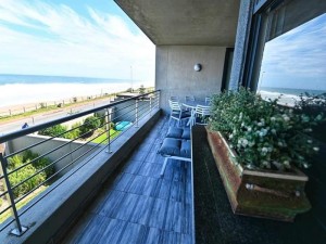  Vacation Hub International | 30 Degrees Beach Apartment Umdloti Room