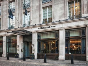  Vacation Hub International | The Trafalgar St. James, London Curio collection by Hilton Room